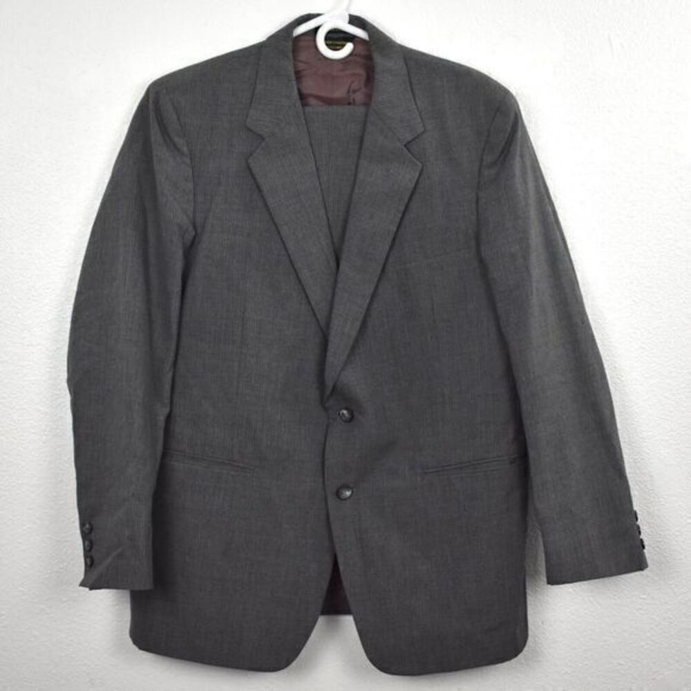Bancroft Vintage 2‎ Piece 2 Button Jacket Size 44R Pants Size 38x29 Gently Used